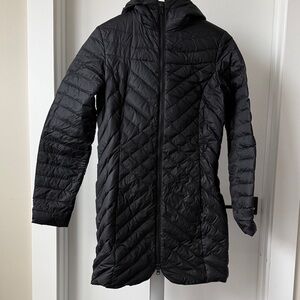 Women’s North Face Lightweight Puff Jacket